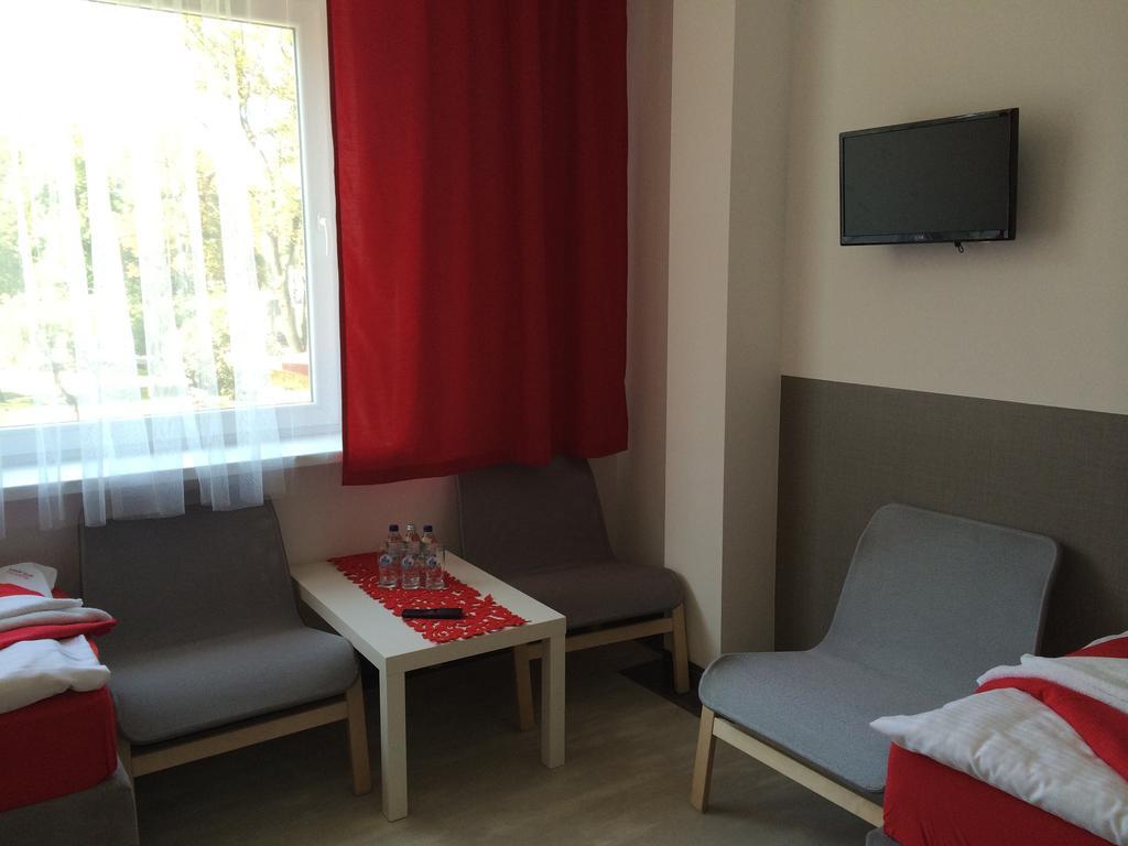 Hotel Kielce Habitación foto